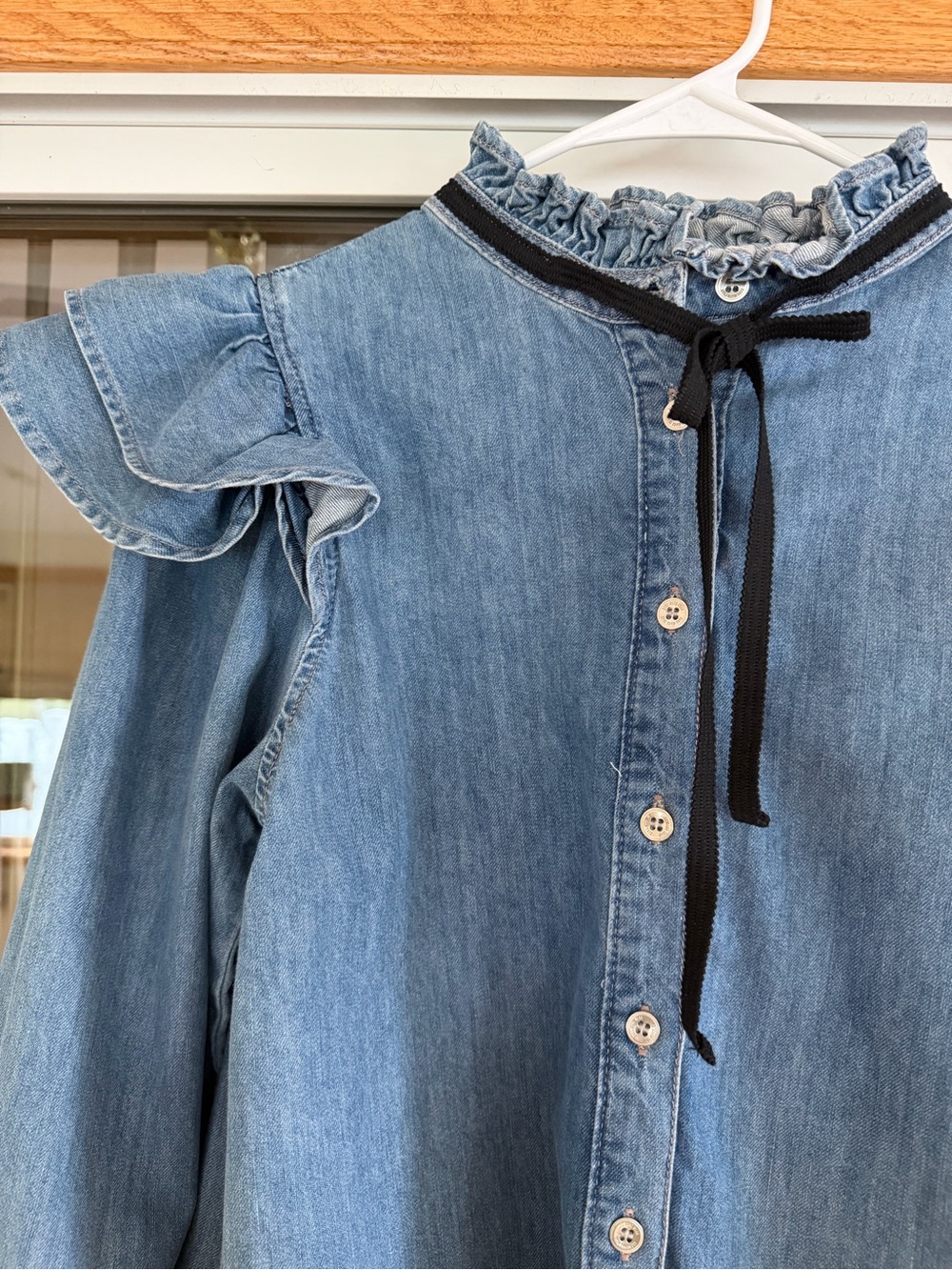 NWT Zara Denim Ruffle Collar Blouse with Black Ribbon - Picture 3 of 8